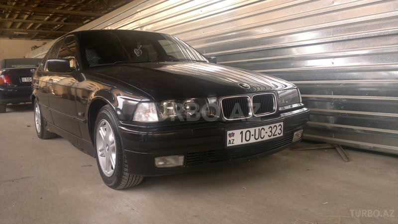 BMW 323 1996, 186,320 km - 2.5 l - Bakı