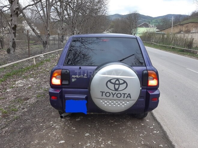 Toyota RAV 4 1996, 395,445 km - 2.0 l - Qusar
