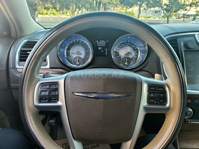 Chrysler 300C 2012, 97,000 km - 3.6 l - Bakı