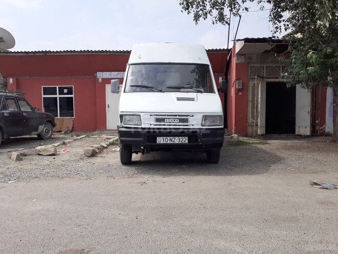 Iveco Daily 30-8 1992, 280,000 km - 2.5 l - Sabirabad