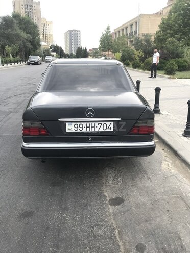 Mercedes C 220 1993, 238,162 km - 2.2 l - Bakı
