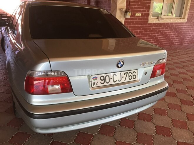 BMW 523 1996, 338,000 km - 2.5 l - Bakı