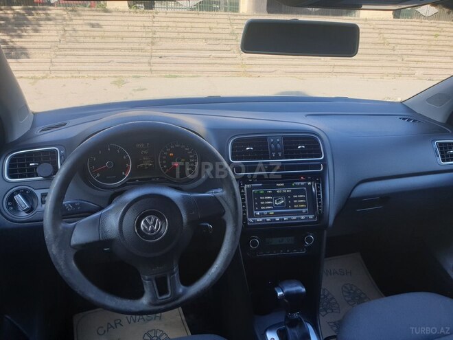 Volkswagen Polo 2010, 156,000 km - 1.4 l - Bakı