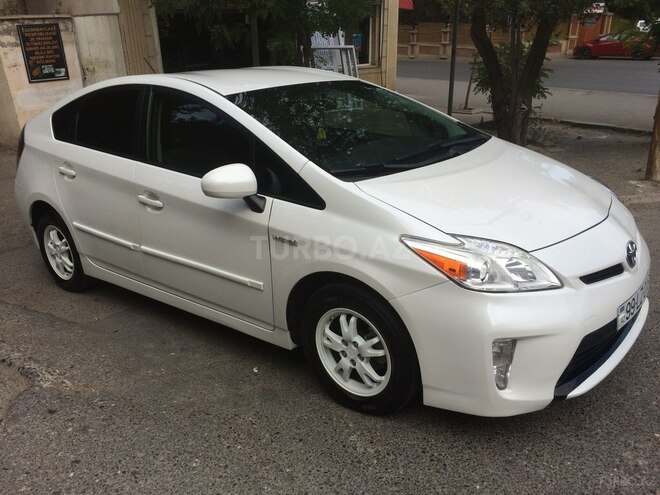 Toyota Prius 2013, 170,000 km - 1.8 l - Bakı