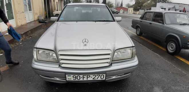 Mercedes C 180 1998, 380,000 km - 1.8 l - Zaqatala