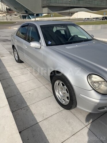 Mercedes E 240 2002, 425,000 km - 2.4 l - Bakı