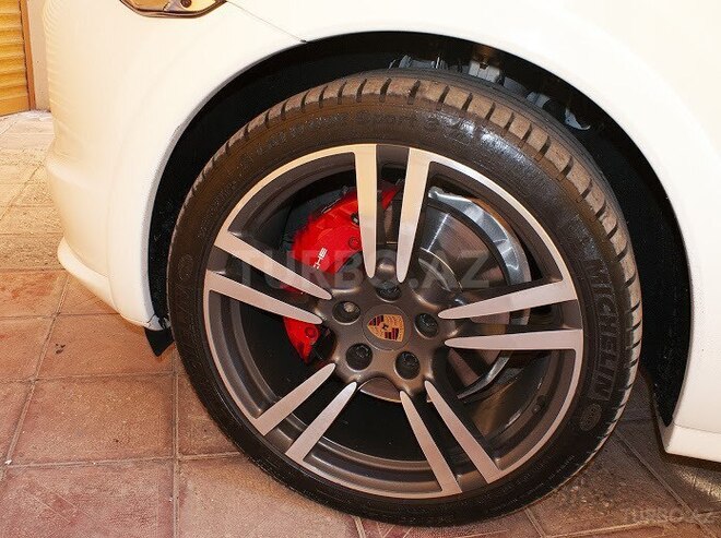 Porsche Cayenne GTS 2014, 108,000 km - 4.8 l - Bakı