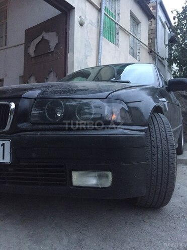 BMW 320 1995, 495,000 km - 2.0 l - Bakı