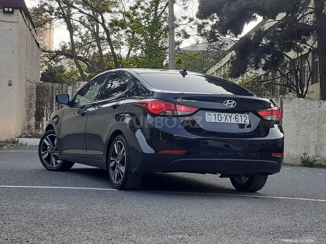 Hyundai Elantra 2015, 99,000 km - 1.8 l - Bakı