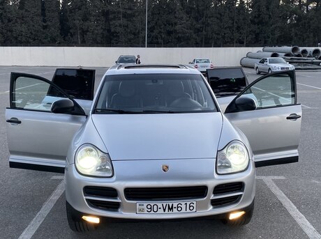 Porsche Cayenne S 2005