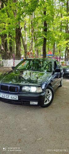 BMW 318 1994, 575,000 km - 1.8 l - Lənkəran