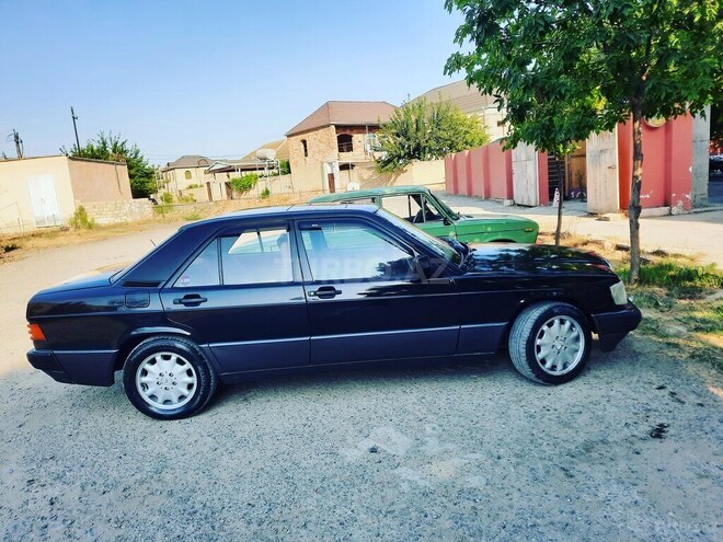 Mercedes 190 1991, 359,000 km - 1.8 l - Şirvan