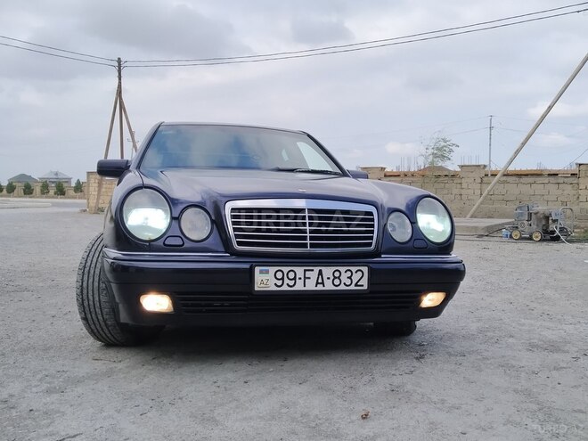 Mercedes E 200 1998, 494,694 km - 2.0 l - Siyəzən