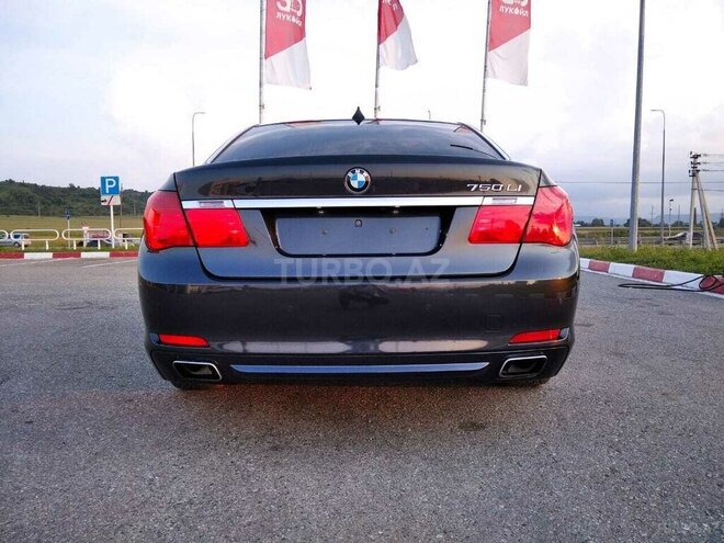 BMW 750 2011, 130,000 km - 4.4 l - Bakı