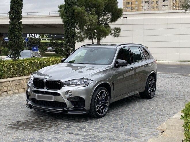 BMW X5 M 2017, 57,000 km - 4.4 l - Bakı