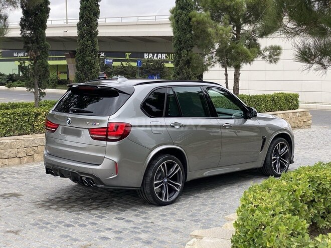 BMW X5 M 2017, 57,000 km - 4.4 l - Bakı