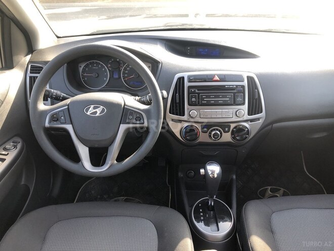 Hyundai i20 2013, 72,500 km - 1.4 l - Bakı