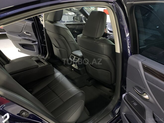 Lexus ES 250 2020, 10,000 km - 2.5 l - Bakı