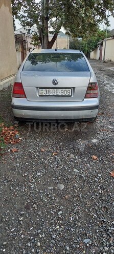 Volkswagen Bora 2002, 128,635 km - 2.0 l - Gəncə