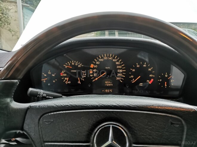 Mercedes S 320 1998, 185,000 km - 3.2 l - Göygöl