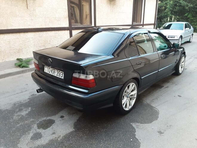 BMW 318 1995, 555,472 km - 1.8 l - Bakı