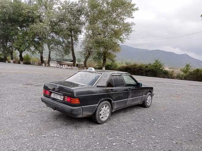 Mercedes 190 1992, 432,000 km - 2.0 l - İsmayıllı
