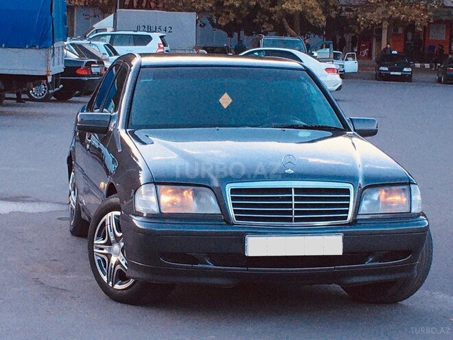 Mercedes C 180 2000, 289,000 km - 1.8 l - Mingəçevir