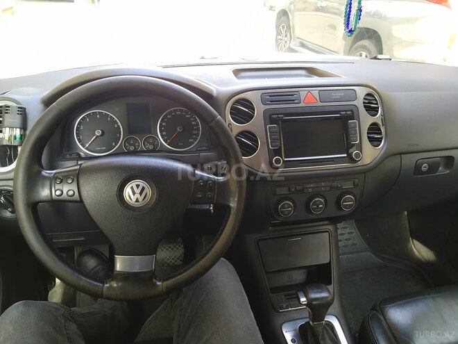 Volkswagen Tiguan 2010, 276,000 km - 2.0 l - Bakı