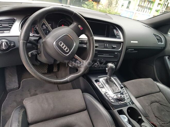 Audi A5 2010, 150,000 km - 2.0 l - Bakı