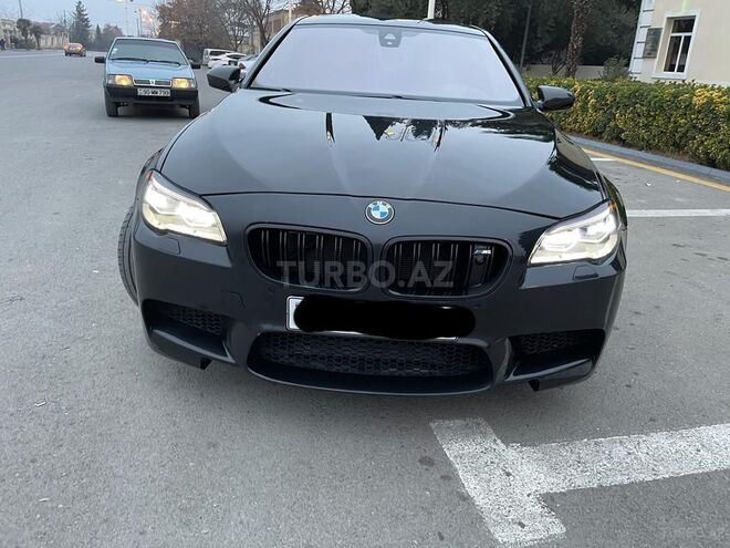 BMW M5 2014, 104,000 km - 4.4 l - Bakı