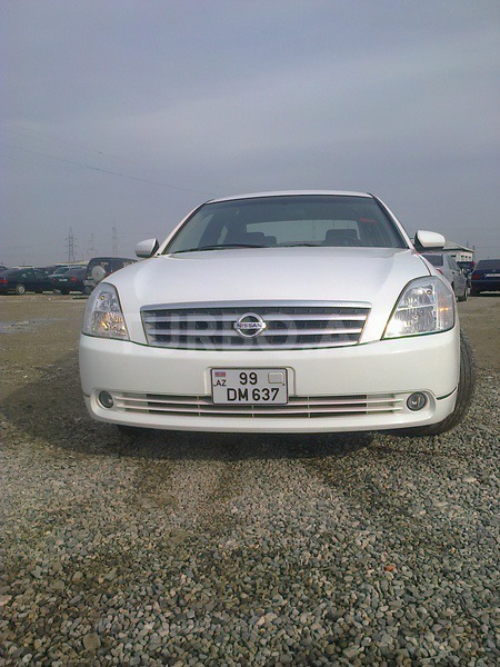 Nissan Teana 2003