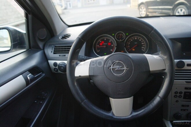 Opel Astra 2009, 198,743 km - 1.9 l - Bakı