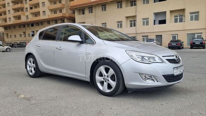Opel Astra 2010, 158,000 km - 1.3 l - Bakı