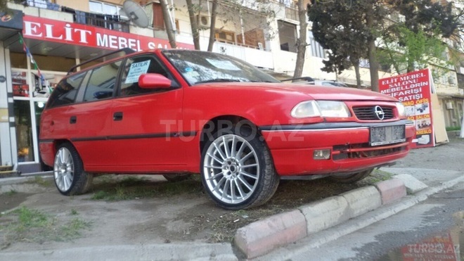 Opel Antara 1996, 201,000 km - 1.6 l - Bakı
