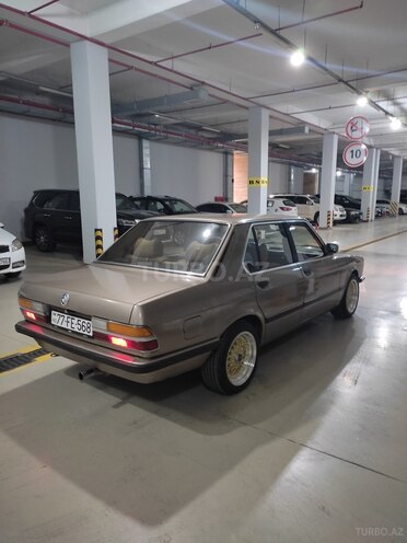 BMW 525 1983, 400,000 km - 2.5 l - Bakı