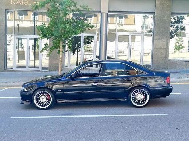BMW 535 1999, 325,000 km - 3.5 l - Bakı
