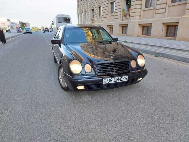 Mercedes E 280 1998, 315,000 km - 2.8 l - Sumqayıt