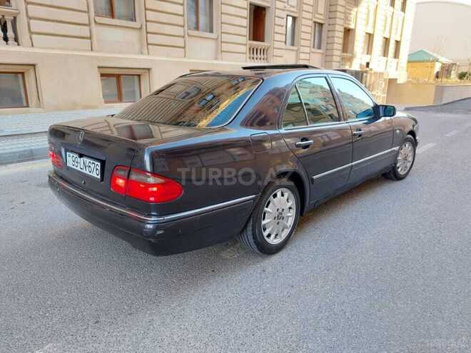 Mercedes E 280 1998, 315,000 km - 2.8 l - Sumqayıt