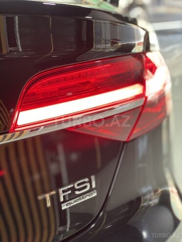 Audi A8 2015, 60,000 km - 4.0 l - Bakı