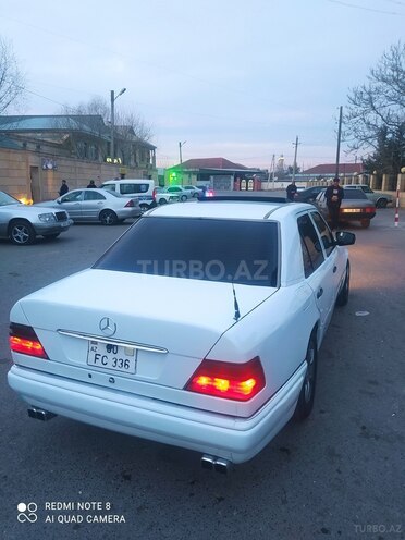Mercedes E 250 1994, 792,698 km - 2.5 l - Bakı