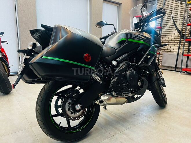 Kawasaki  2019, 800 km - 0.6 l - Bakı