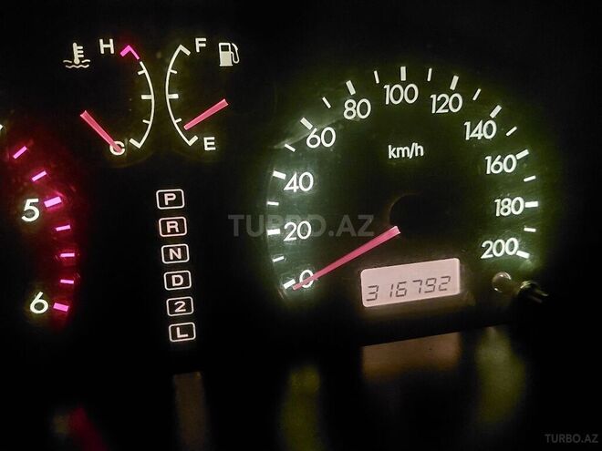Hyundai Terracan 2001, 31,600 km - 2.9 l - Bakı