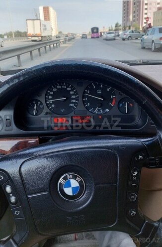 BMW 523 1996, 299,800 km - 2.5 l - Bakı