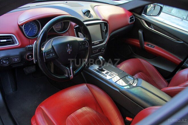 Maserati Ghibli 2014, 119,000 km - 3.0 l - Bakı