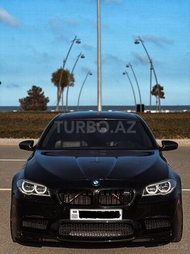 BMW M5 2015, 100,000 km - 4.4 l - Bakı