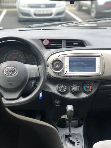 Toyota Vitz 2012, 83,200 km - 1.3 l - Bakı