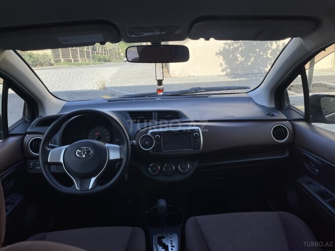 Toyota Vitz 2012, 33,000 km - 1.3 l - Bakı