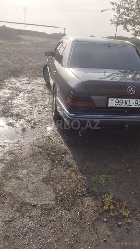 Mercedes 200 D 1993, 511,000 km - 2.0 l - Ağstafa