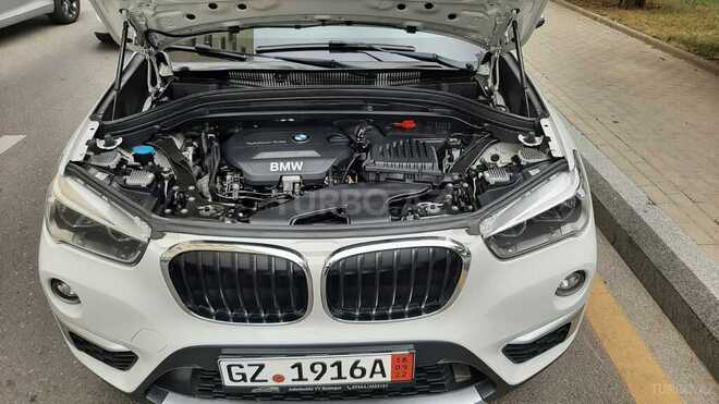 BMW X1 2016, 250,000 km - 2.0 l - Bakı