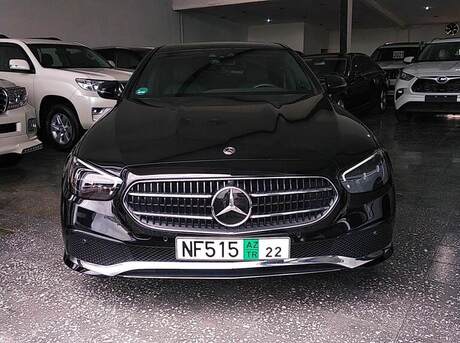 Mercedes E 180 2021